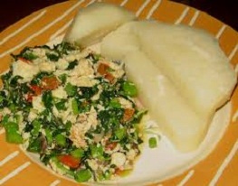 Egg sauce and boiled yam