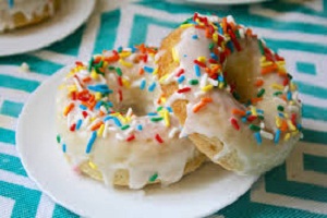 Healthy Vanilla Glazed Baked Donuts Recipe