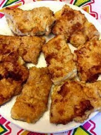 How to Fry Fish Coated with Flour in Nigeria