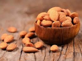 Nutritional value of almond per 100g